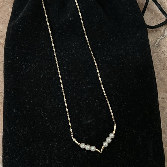 14KT Gold Pearl Necklace - Picture 5 of 7